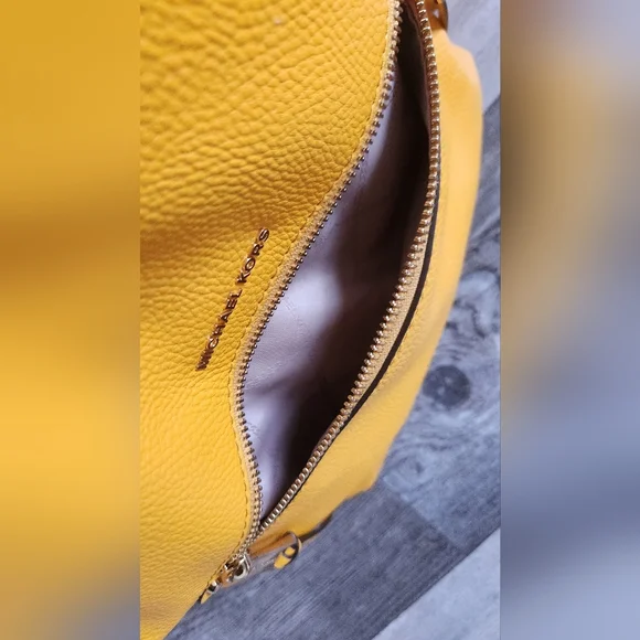 Michael Kors Rhea Medium Slim Leather Backpack-Mustard - Picture 4 of 8